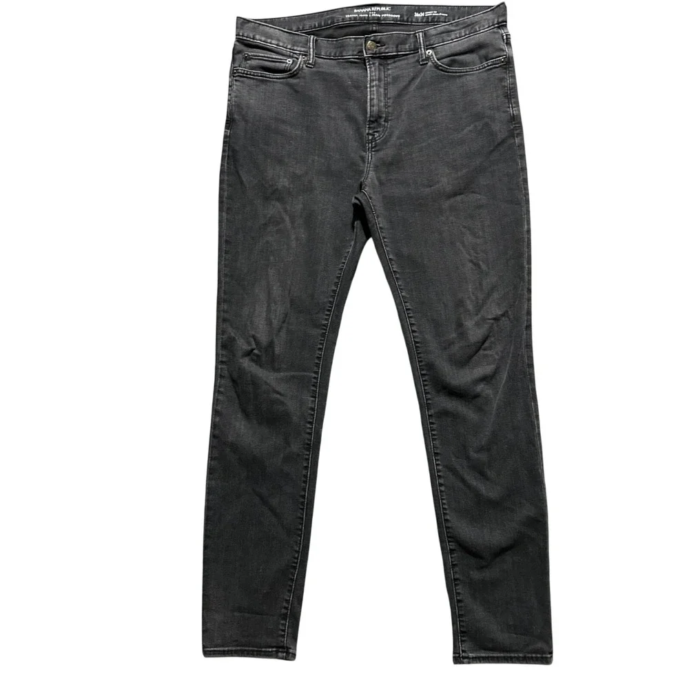 Banana Republic Travel Jean Mens 36x34 Black Skinny Fit Stretch Denim Pants